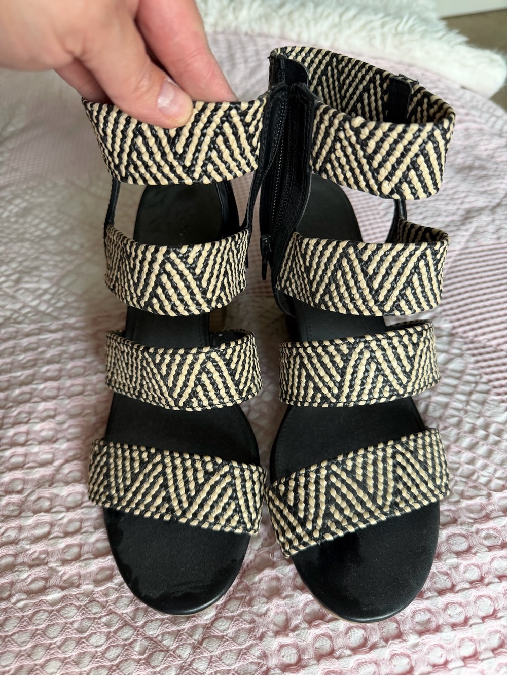 Universal Thread Black and Natural Woven Strappy Sandals